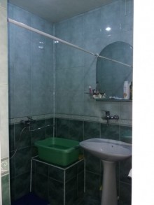 Satılır Köhnə Tikili, Sabunçu.r, Bakıxanov-3