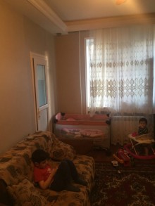 Satılır Köhnə Tikili, Sabunçu.r, Bakıxanov-6