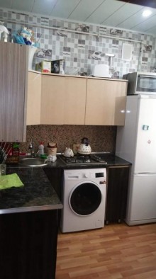 Satılır Köhnə Tikili, Sabunçu.r, Bakıxanov-8
