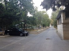 Satılır Köhnə Tikili, Yasamal.r, Yasamal, İnşaatçılar.m-2