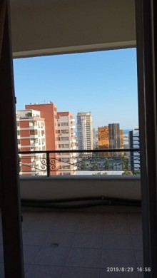 Satılır Yeni Tikili, Nəsimi.r, 28 May.m-2