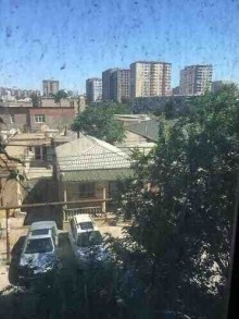 Satılır Köhnə Tikili, Yasamal.r, İnşaatçılar.m-1