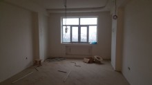 Satılır Yeni Tikili, Binəqədi.r, 9-cu mikrorayon-8