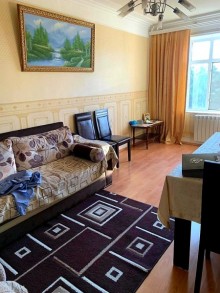 Satılır Köhnə Tikili, Sabunçu.r, Bakıxanov-8