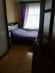 Satılır Köhnə Tikili, Nizami.r, 8-ci kilometr, Neftçilər.m-10