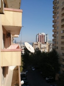 Kirayə (Aylıq) Yeni Tikili, Yasamal.r, Elmlər Akademiyası.m-4