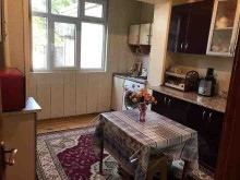Satılır Köhnə Tikili, Sabunçu.r, Bakıxanov-7