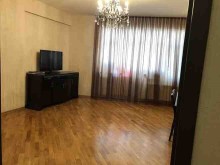 Satılır Yeni Tikili, Yasamal.r, İnşaatçılar.m-9