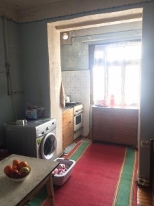 Satılır Köhnə Tikili, Sabunçu.r, Bakıxanov-7