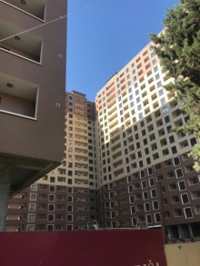 Satılır Yeni Tikili, Yasamal.r, İnşaatçılar.m-9