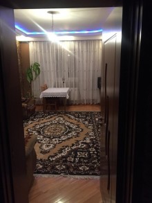 Satılır Köhnə Tikili, Nizami.r, Xalqlar Dostluğu m..m-3