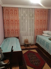 Satılır Köhnə Tikili, Nizami.r, Xalqlar Dostluğu m..m-4