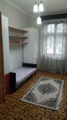Kirayə (Aylıq) Köhnə Tikili, Səbail.r, İçərişəhər.m-4