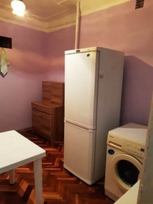 Kirayə (Aylıq) Köhnə Tikili, Binəqədi.r, 6-cı mikrorayon, Nəsimi.m-10