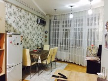 Satılır Yeni Tikili, Yasamal.r, Yeni Yasamal, İnşaatçılar.m-9