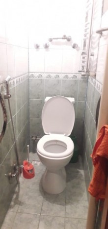 Satılır Köhnə Tikili, Yasamal.r, İnşaatçılar.m-12