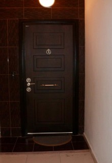Satılır Yeni Tikili, Nəsimi.r, Papanin, 20 Yanvar.m-6