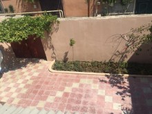 Satılır Həyət evi, Xətai.r-8