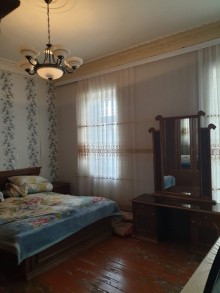 Satılır Köhnə Tikili, Sabunçu.r, Bakıxanov-4