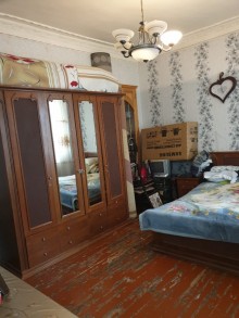 Satılır Köhnə Tikili, Sabunçu.r, Bakıxanov-5