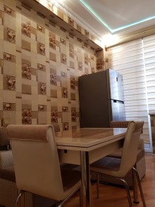 Satılır Yeni Tikili, Yasamal.r, Yeni Yasamal, İnşaatçılar.m-8