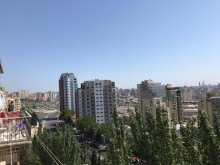 Satılır Köhnə Tikili, Yasamal.r-14