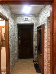 Satılır Köhnə Tikili, Yasamal.r-15