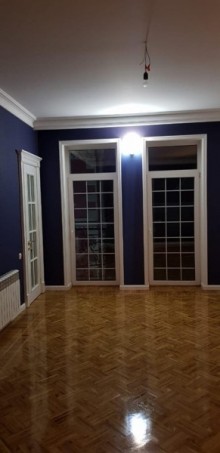 Satılır Villa, Sabunçu.r, Bakıxanov, Neftçilər.m-3