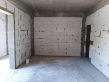 Satılır Yeni Tikili, Binəqədi.r, 9-cu mikrorayon, Azadlıq.m-3