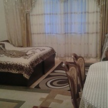 Kirayə (Aylıq) Həyət evi, Qax.ş-7