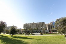 Satılır Yeni Tikili, Nəsimi.r, 28 May.m-1