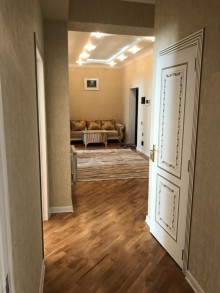 Satılır Yeni Tikili, Yasamal.r, Yasamal, İnşaatçılar.m-6