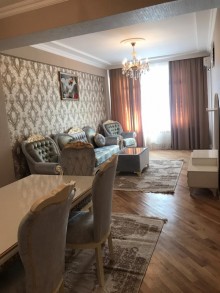 Satılır Yeni Tikili, Yasamal.r, Yasamal, İnşaatçılar.m-17