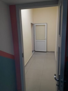 Satılır Obyekt, Yasamal.r, İnşaatçılar.m-12