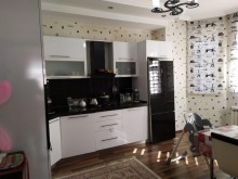 Satılır Villa, Nizami.r-7