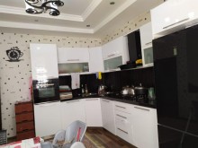 Satılır Villa, Nizami.r-8