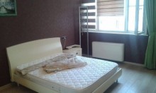 Satılır Villa, Yasamal.r, Elmlər Akademiyası.m-18