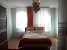 Satılır Həyət evi, Səbail.r, Badamdar-14