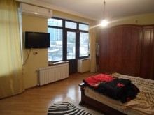 Satılır Həyət evi, Səbail.r, 20-ci sahə-17