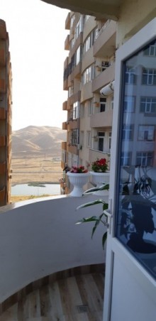 Satılır Yeni Tikili, Yasamal.r-6