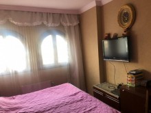 Satılır Köhnə Tikili, Nəsimi.r, 4-cü mikrorayon, Nəsimi.m-13