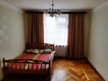 Satılır Köhnə Tikili, Nərimanov.r, N.Nərmanov.m-3