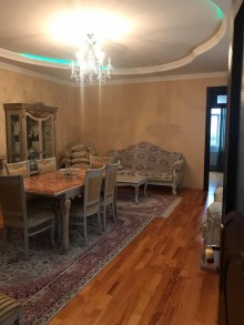 Satılır Həyət evi, Binəqədi.r, 6-cı mikrorayon, Azadlıq.m-18