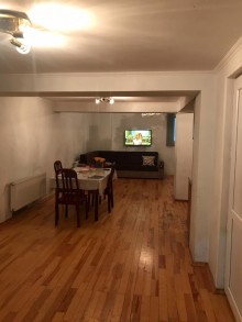 Satılır Həyət evi, Binəqədi.r, 6-cı mikrorayon, Azadlıq.m-20