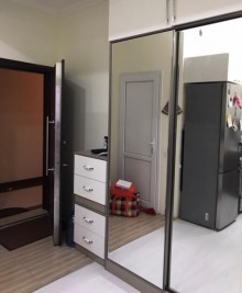 Satılır Yeni Tikili, Yasamal.r, 20 Yanvar.m-4