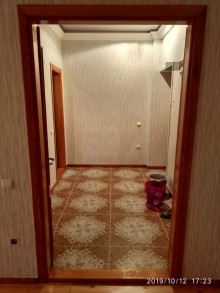 Satılır Yeni Tikili, Nəsimi.r, 4-cü mikrorayon, Memar Əcəmi.m-4