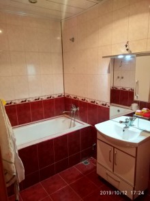 Satılır Yeni Tikili, Nəsimi.r, 4-cü mikrorayon, Memar Əcəmi.m-6