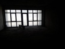 Satılır Yeni Tikili, Nəsimi.r, 28 May.m-6