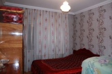 Satılır Köhnə Tikili, Binəqədi.r, 7-ci mikrorayon, Azadlıq.m-5