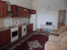 Satılır Həyət evi, Yasamal.r-18